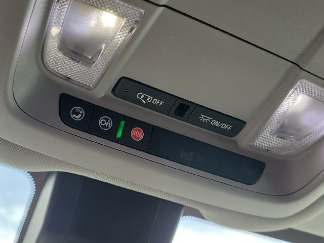 Used 2020 GMC Terrain SLE w/ Elevation Edition FWD image 28