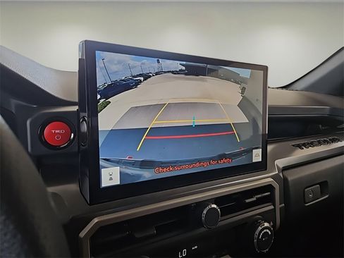 Used 2025 Toyota Tacoma 4x4 Double Cab Hybrid image 35