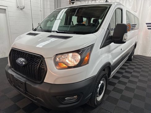 Used 2023 Ford Transit 350 XL RWD image 4