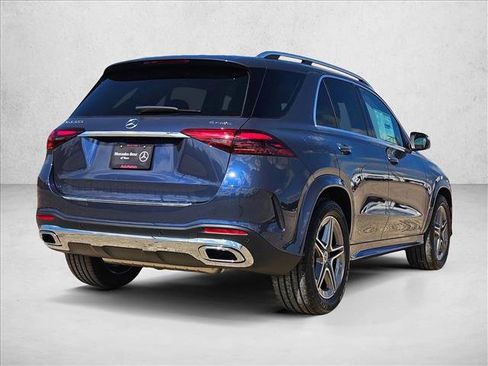 Used 2025 Mercedes-Benz GLE 350 4MATIC image 2