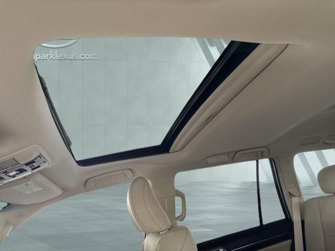 Certified 2023 Lexus GX 460 Premium w/ Premium Package image 22