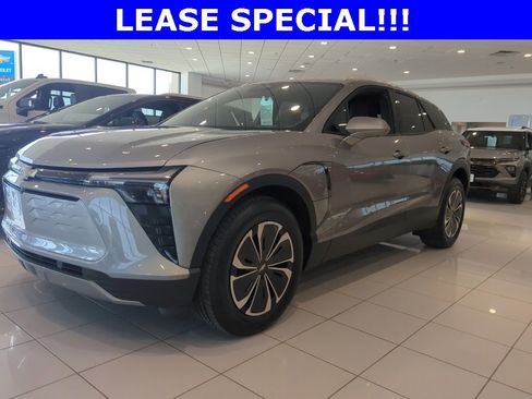 New 2024 Chevrolet Blazer EV LT image 7