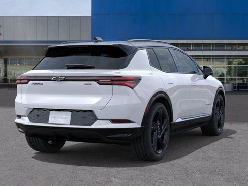 New 2026 Chevrolet Equinox EV RS FWD image 4