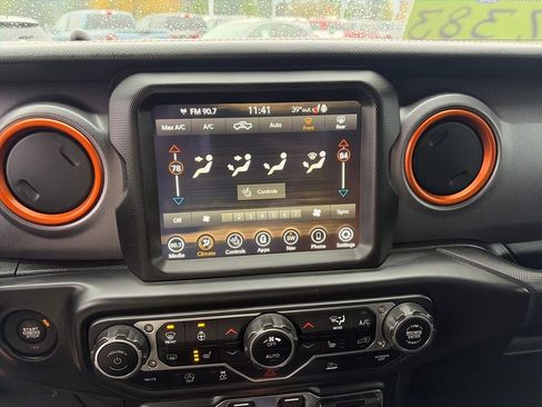 Used 2022 Jeep Gladiator Mojave w/ LED Lighting Group image 52