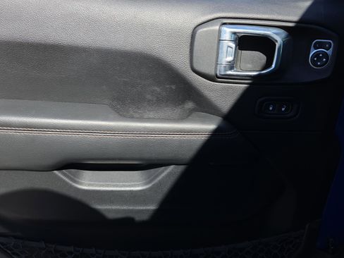 Used 2021 Jeep Wrangler Unlimited Rubicon w/ Dual Top Group image 52