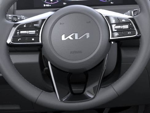 New 2026 Kia Seltos EX FWD image 22