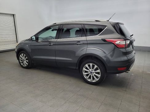 Used 2017 Ford Escape Titanium image 3