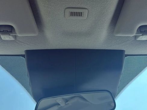 Used 2018 Ford Transit 150 130 Low Roof RWD image 37