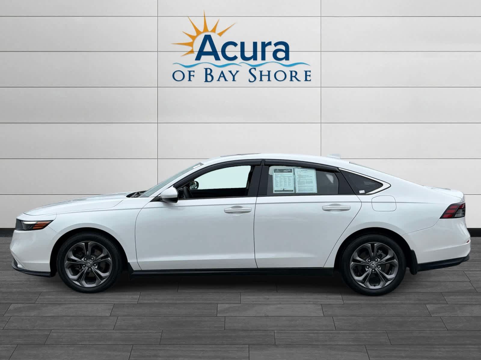 Used 2021 Acura RDX w/ Technology Package AWD/4WD image 32