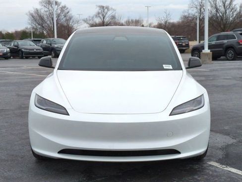 Used 2025 Tesla Model 3 Long Range image 4