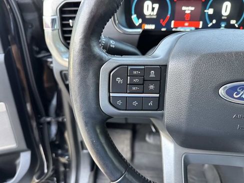 Certified 2022 Ford F150 Lariat w/ Equipment Group 502A High image 24