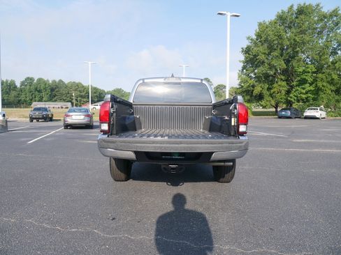 Used 2023 Toyota Tacoma SR5 image 4