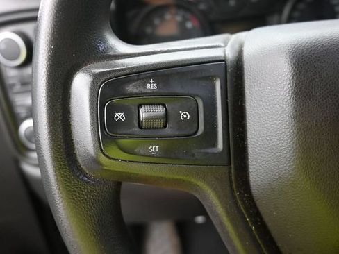Used 2020 Chevrolet Silverado 1500 Custom Trail Boss w/ Custom Convenience Package AWD/4WD image 9