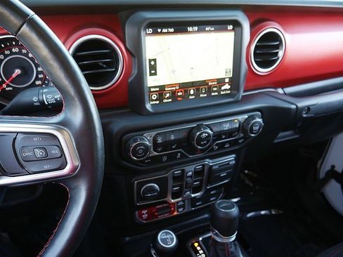 Used 2021 Jeep Gladiator Rubicon image 31