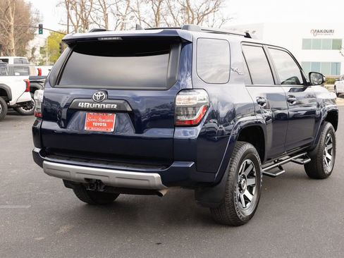 Used 2021 Toyota 4Runner TRD Off-Road Premium image 5