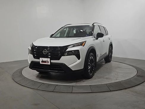 New 2026 Nissan Rogue SV AWD/4WD image 1