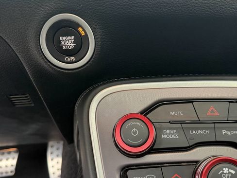 Used 2021 Dodge Challenger R/T Scat Pack image 32