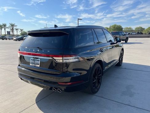 Used 2022 Lincoln Aviator Reserve w/ Equipment Group 201A AWD/4WD image 7