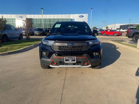 Used 2022 Ford Explorer Timberline w/ Timberline Technology Package AWD/4WD image 9