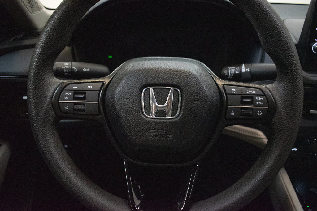 Used 2026 Honda Accord SE image 12