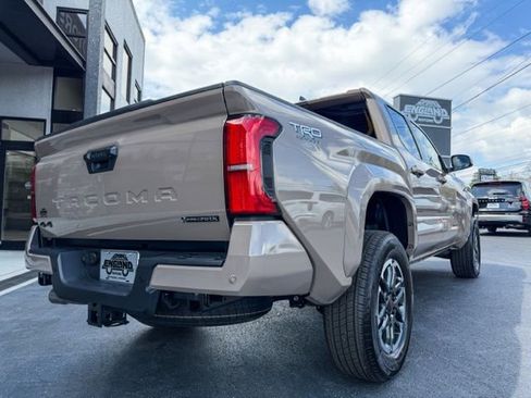 Used 2026 Toyota Tacoma TRD Off-Road AWD/4WD image 3