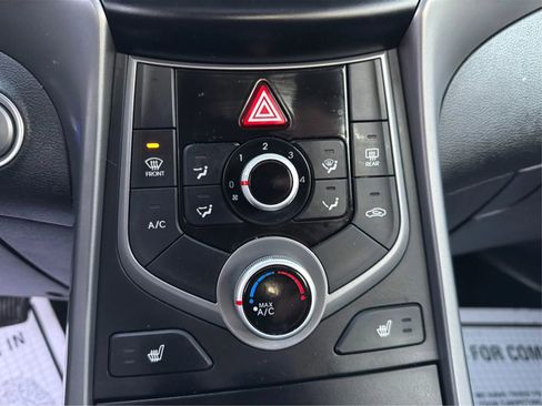 Used 2016 Hyundai Elantra Value Edition image 33