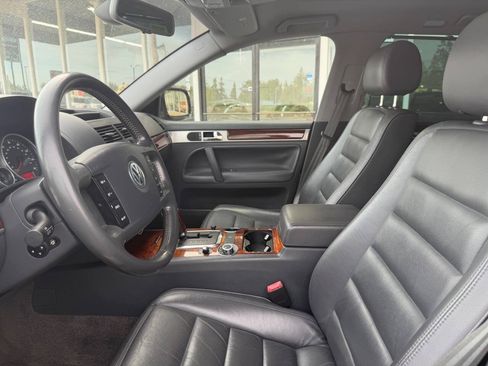 Used 2004 Volkswagen Touareg V8 AWD/4WD image 28