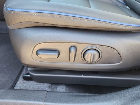 New 2026 Buick Envista Sport Touring w/ Convenience I Package image 17