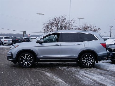 Used 2019 Honda Pilot Touring image 4