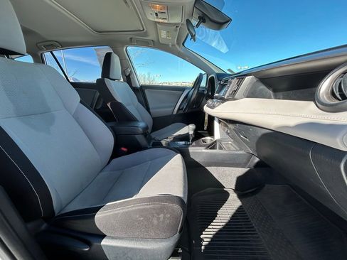 Used 2017 Toyota RAV4 XLE image 33