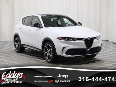 Used 2024 Alfa Romeo Tonale Ti AWD/4WD image 1