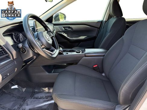 Certified 2024 Nissan Rogue S AWD/4WD image 9