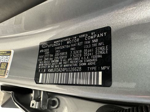 Certified 2023 Hyundai Tucson Limited AWD/4WD image 16