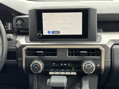 New 2025 Toyota Tacoma 4x4 Double Cab image 9