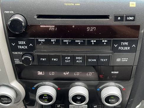 Used 2008 Toyota Sequoia Limited AWD/4WD image 31