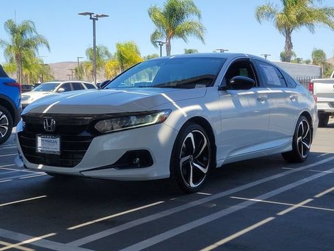 Used 2022 Honda Accord Sport image 5
