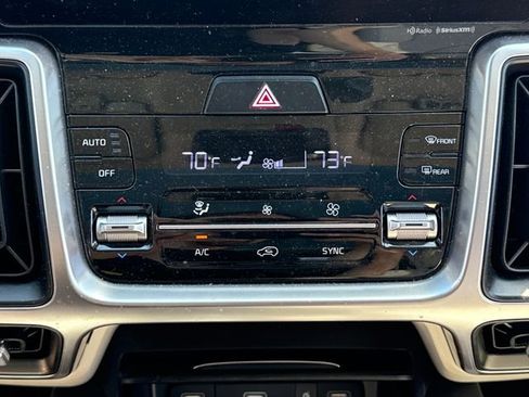 Used 2023 Kia Sorento X-Line EX AWD/4WD image 29