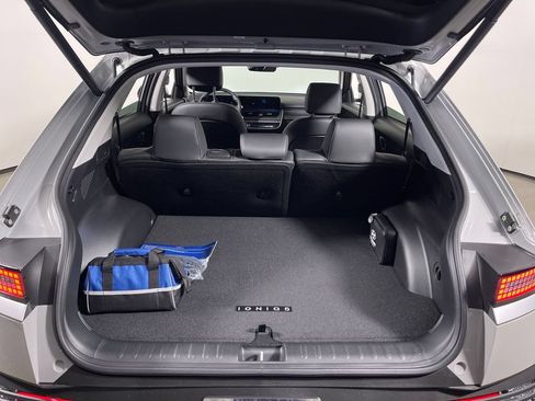 New 2026 Hyundai Ioniq 5 SEL RWD image 10