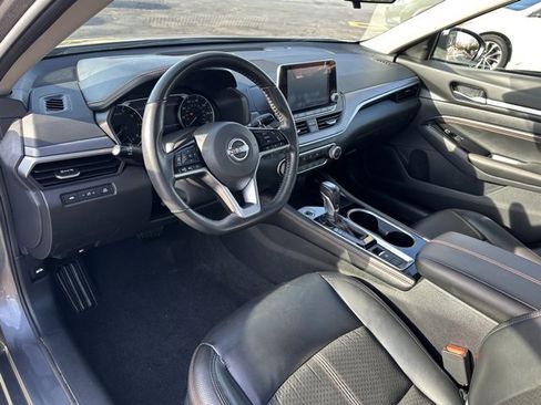 Certified 2023 Nissan Altima 2.5 SR image 30