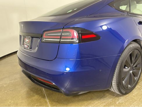Used 2022 Tesla Model S Standard Range image 21