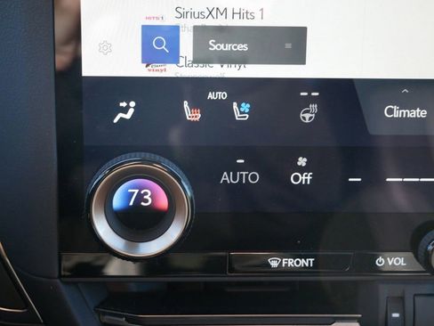 Used 2025 Lexus GX 550 w/ Cold Area Package AWD/4WD image 23