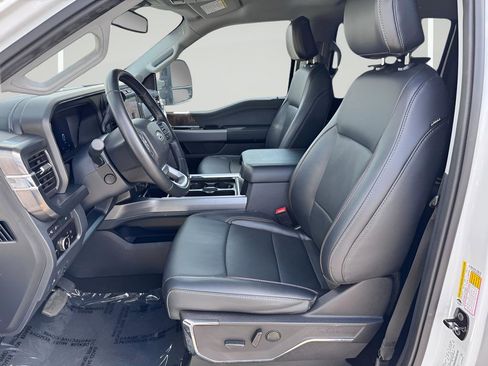 Used 2024 Ford F250 Lariat image 10