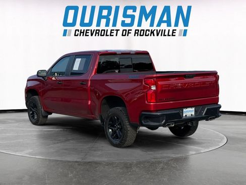 Used 2024 Chevrolet Silverado 1500 LT Trail Boss w/ Convenience Package II AWD/4WD image 4