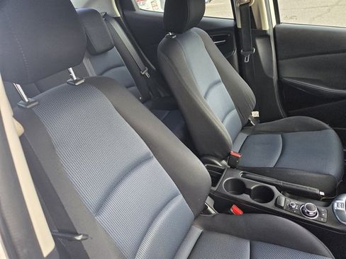 Used 2016 Scion iA image 7