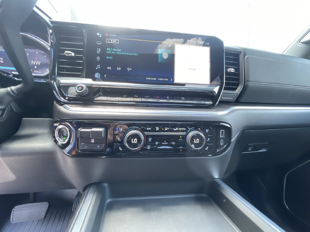 Certified 2026 Chevrolet Silverado 2500 LTZ w/ LTZ Premium Package AWD/4WD image 35