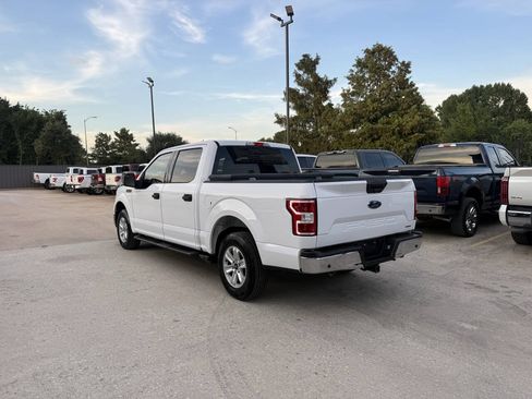 Used 2019 Ford F150 XLT w/ Trailer Tow Package RWD image 4