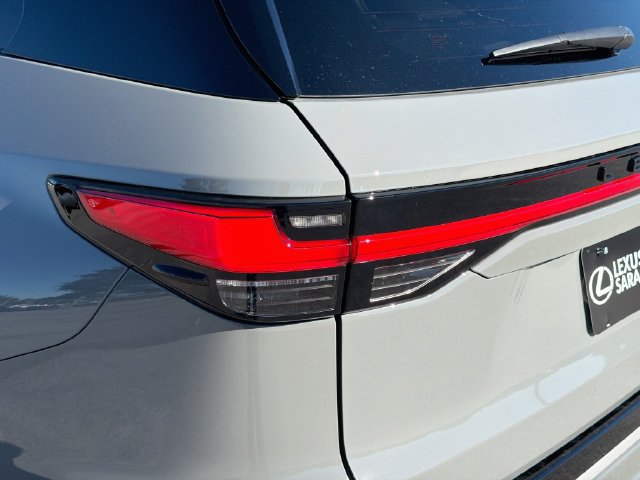 New 2026 Lexus TX 500h AWD w/ Technology Package image 10