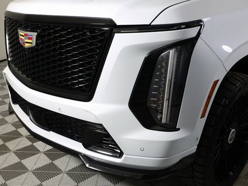 Used 2026 Cadillac Escalade V image 47