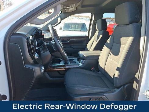 Used 2023 GMC Sierra 1500 Elevation w/ Preferred Package image 17