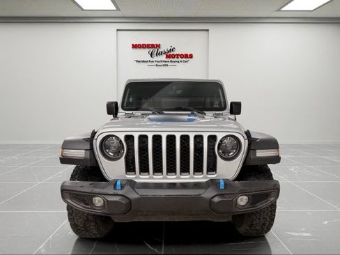 Used 2023 Jeep Wrangler Unlimited Rubicon 4xe w/ Cold Weather Group AWD/4WD image 2